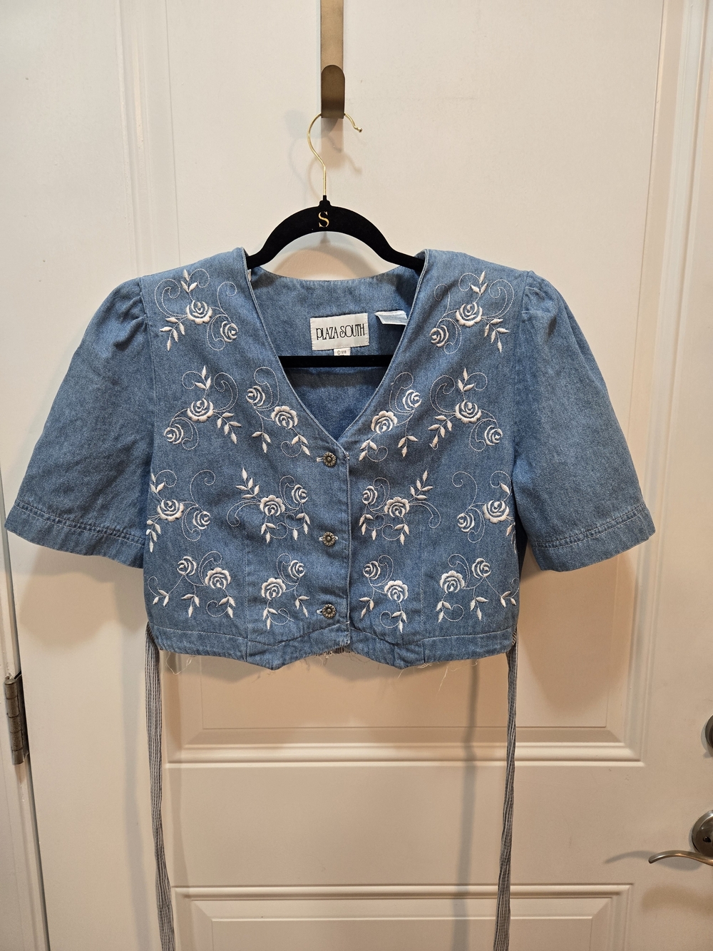 Vintage 1998 Plaza South Denim Crop Vest Embroidered Top 10 • Good